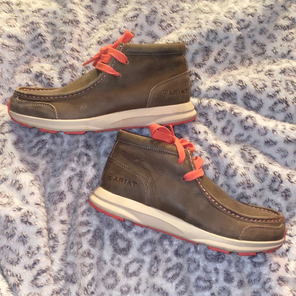 Ariat shoes